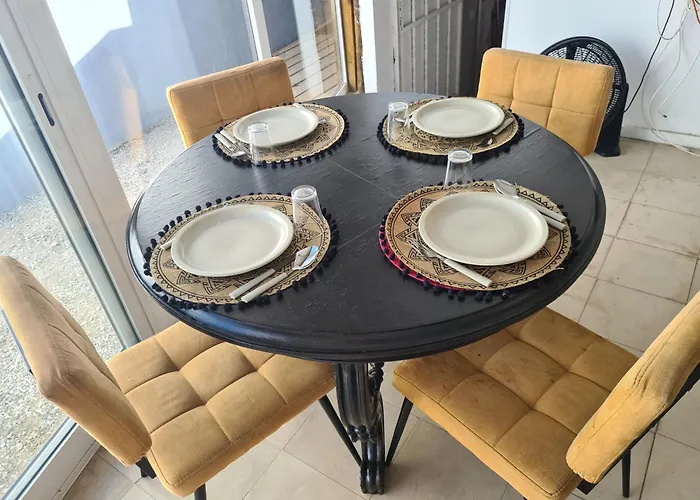 Albergue Casa Vale Ecotainer