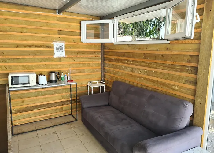 Casa Vale Ecotainer Albergue Lisboa