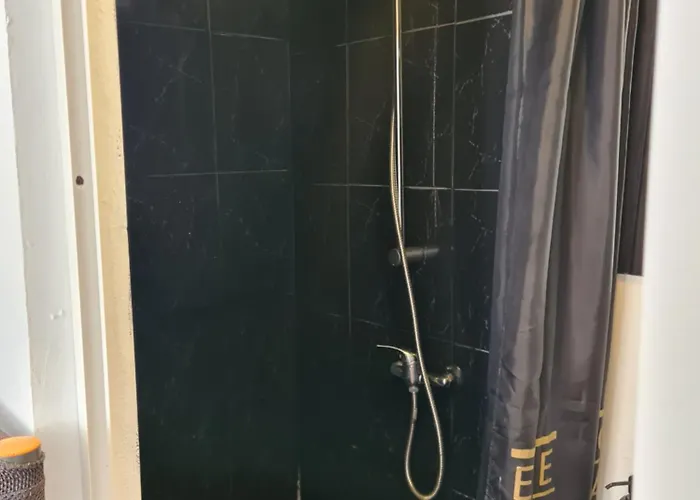 Albergue Casa Vale Ecotainer