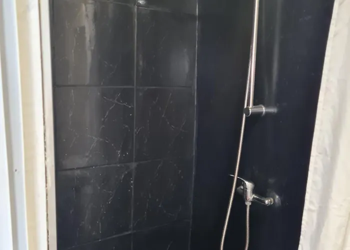 Albergue Casa Vale Ecotainer Lisboa