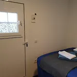 Casa Vale Ecotainer ホステル