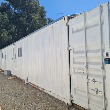 Casa Vale Ecotainer אכסניה *