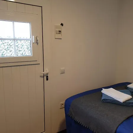 Casa Vale Ecotainer אכסניה